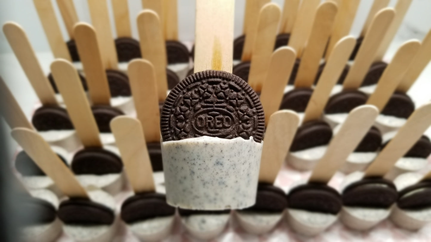 Cookies & Cream (Hot / Cold) Chocolate Stirrer