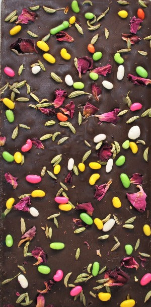 Rose Petals and Fennel Seeds Chocolate 